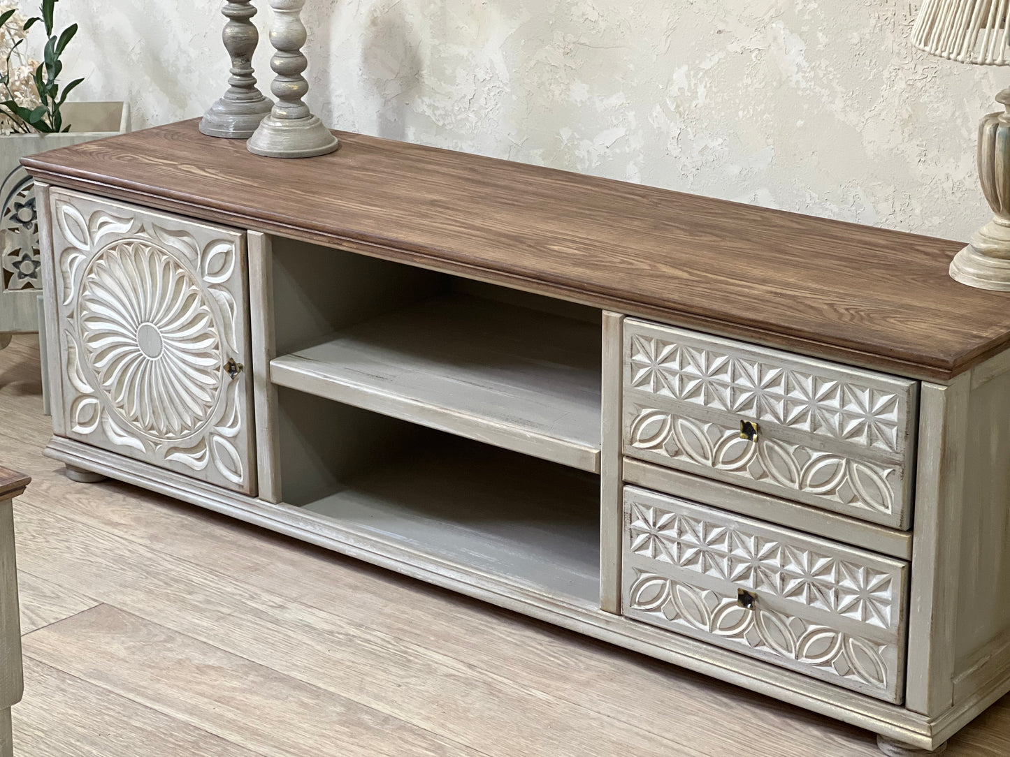 TV unit