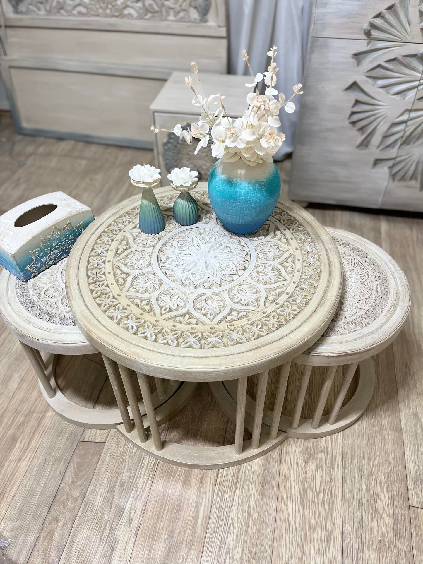 Living tables