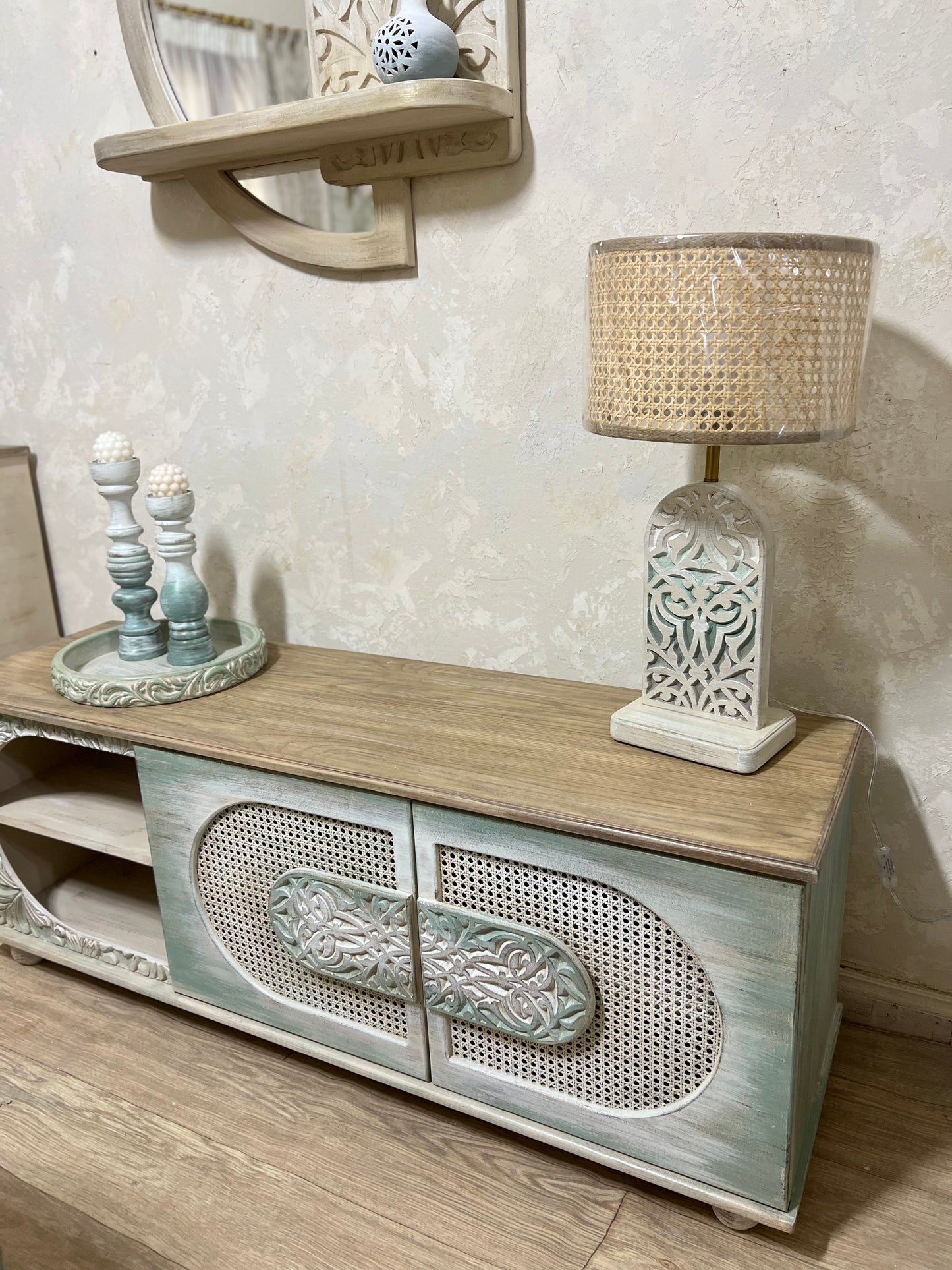 TV Unit