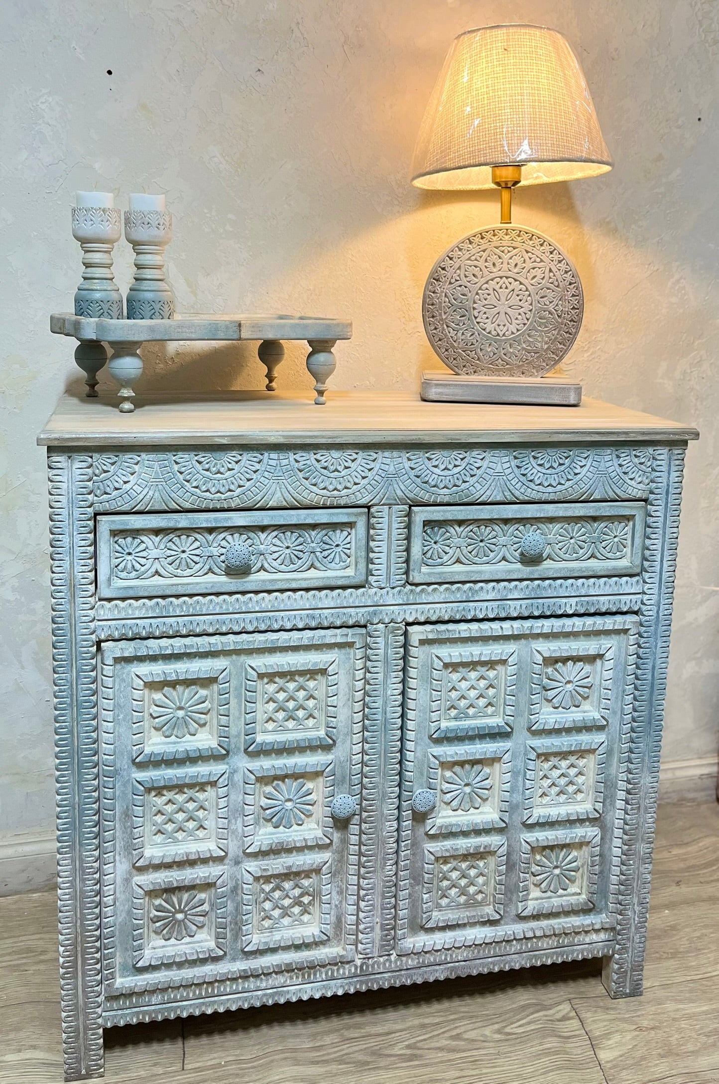 Coffee Corner / Console Unit with Elegant Wood Details
