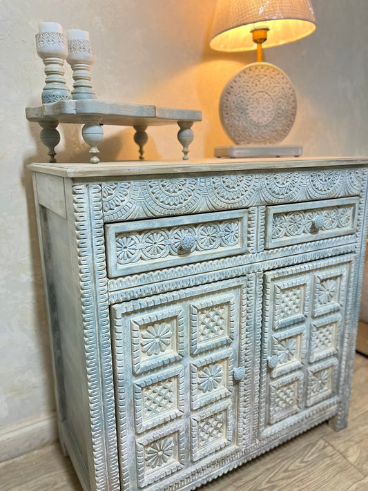 Coffee Corner / Console Unit with Elegant Wood Details