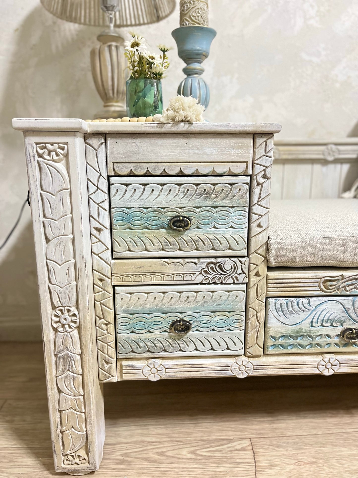 Elegant Wooden Bench with Built-in Storage Drawers