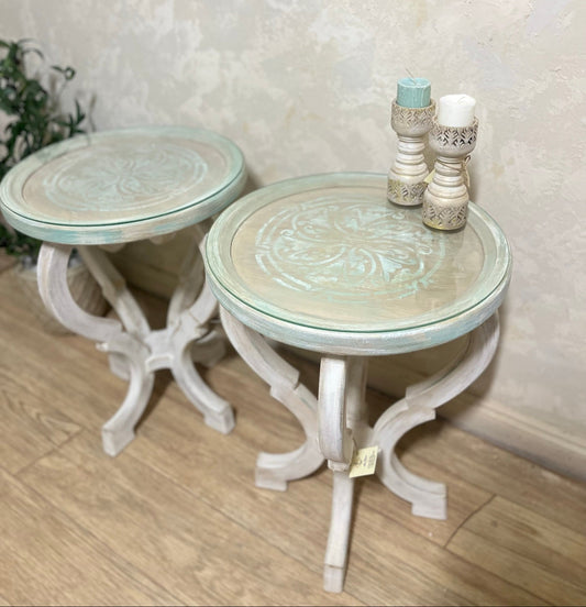 Elegant Round Side Tables – Set of 2
