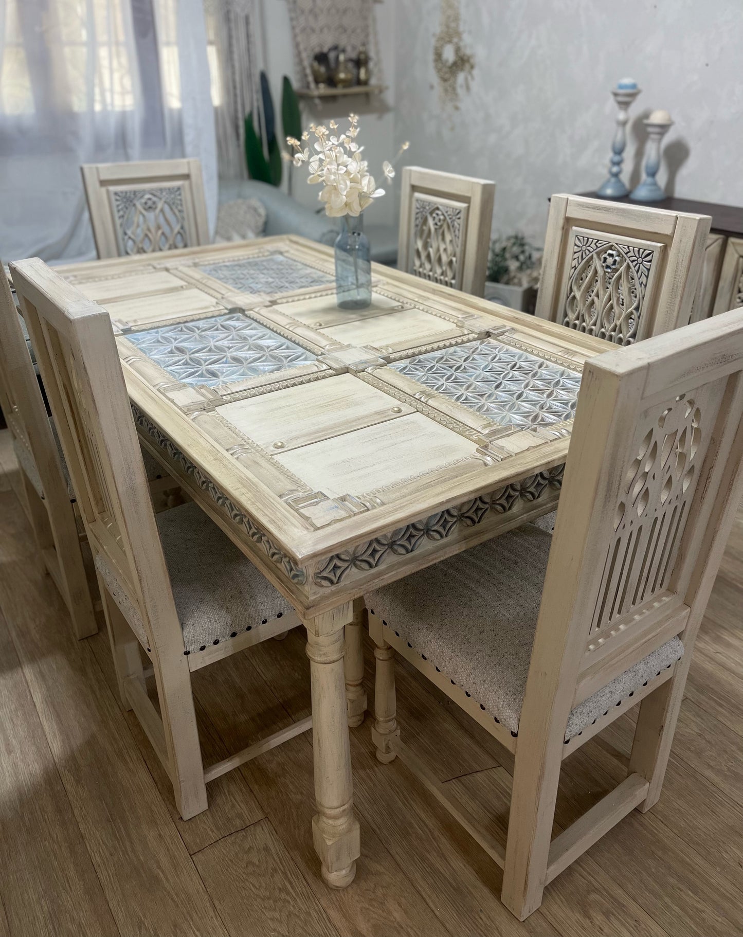 Elegant Dining Table Set with 6 Chairs and Decorative Details