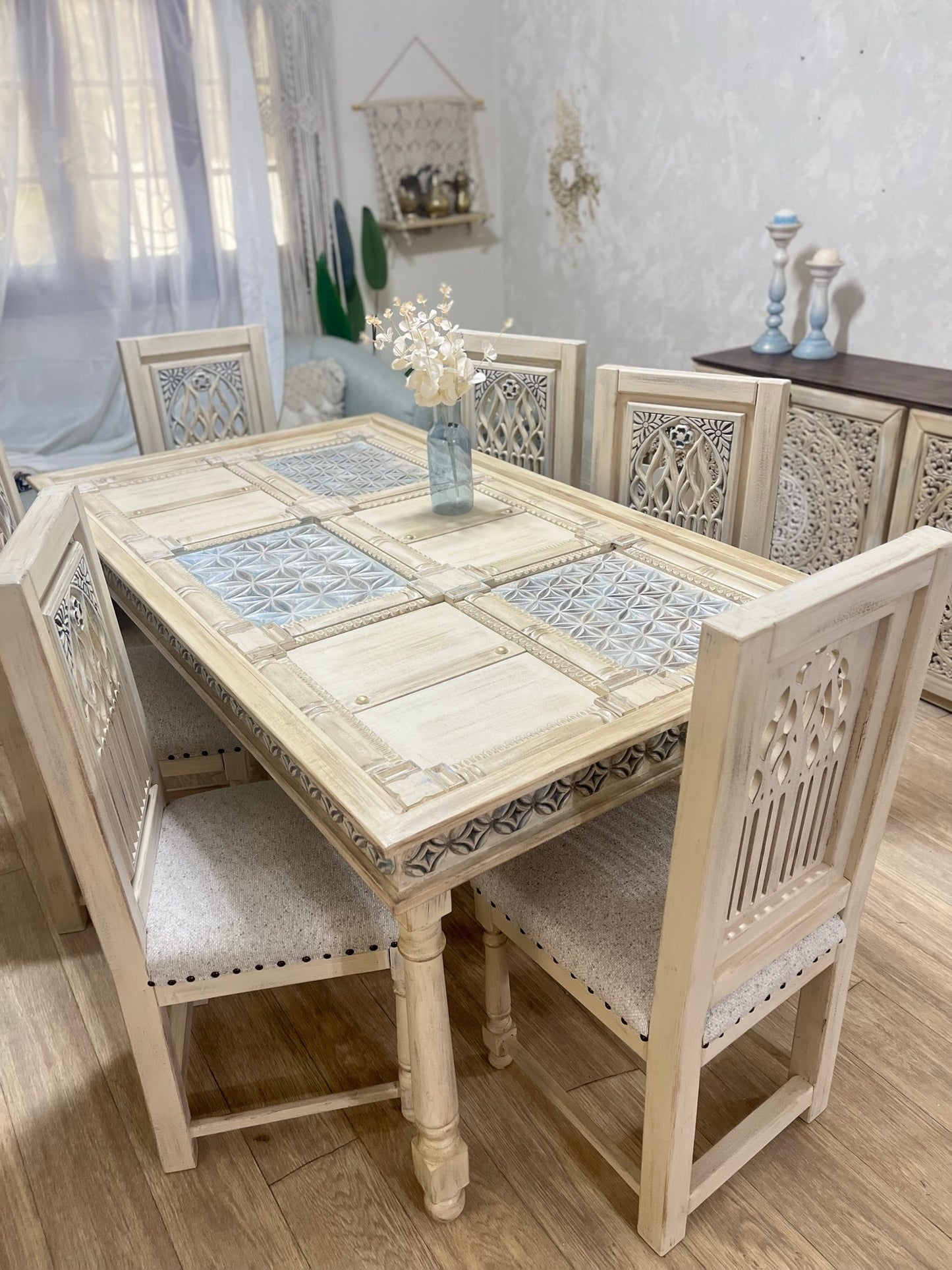 Elegant Dining Table Set with 6 Chairs and Decorative Details
